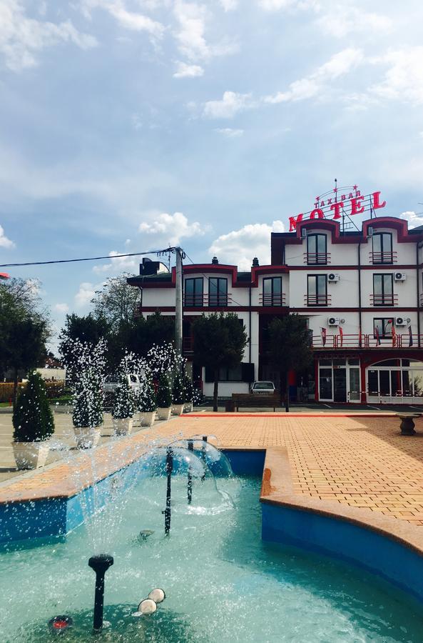 Taxi Bar Motel Gradiška Eksteriør billede