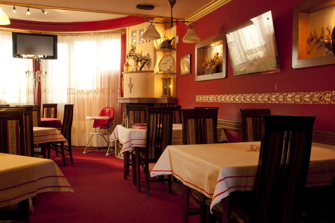 Taxi Bar Motel Gradiška Eksteriør billede